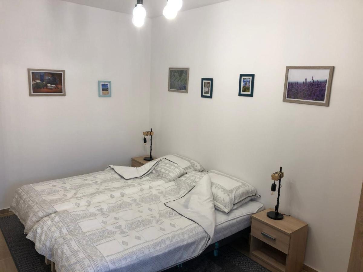 Il-Lak Apartment パンノンハルマ エクステリア 写真